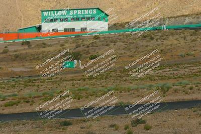 media/Jun-01-2025-CalClub SCCA (Sun) [[eae223c5dd]]/Group 1/Track Event 5/